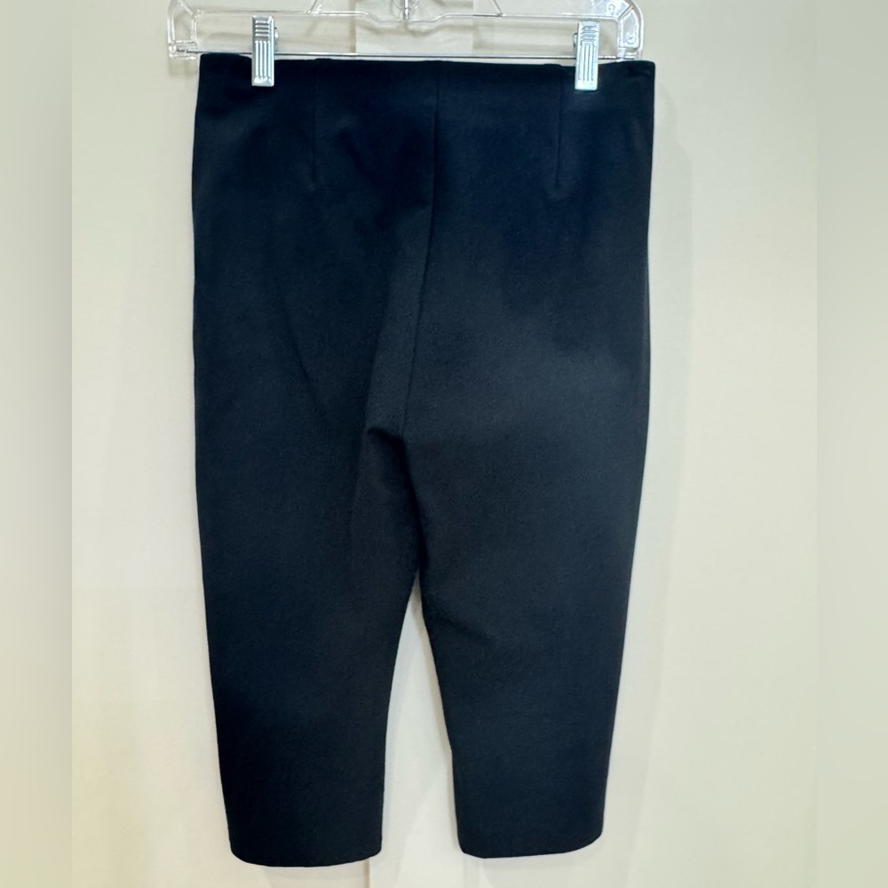 NEW super cute Theory Slim Capri Pants - Picture 5 of 7